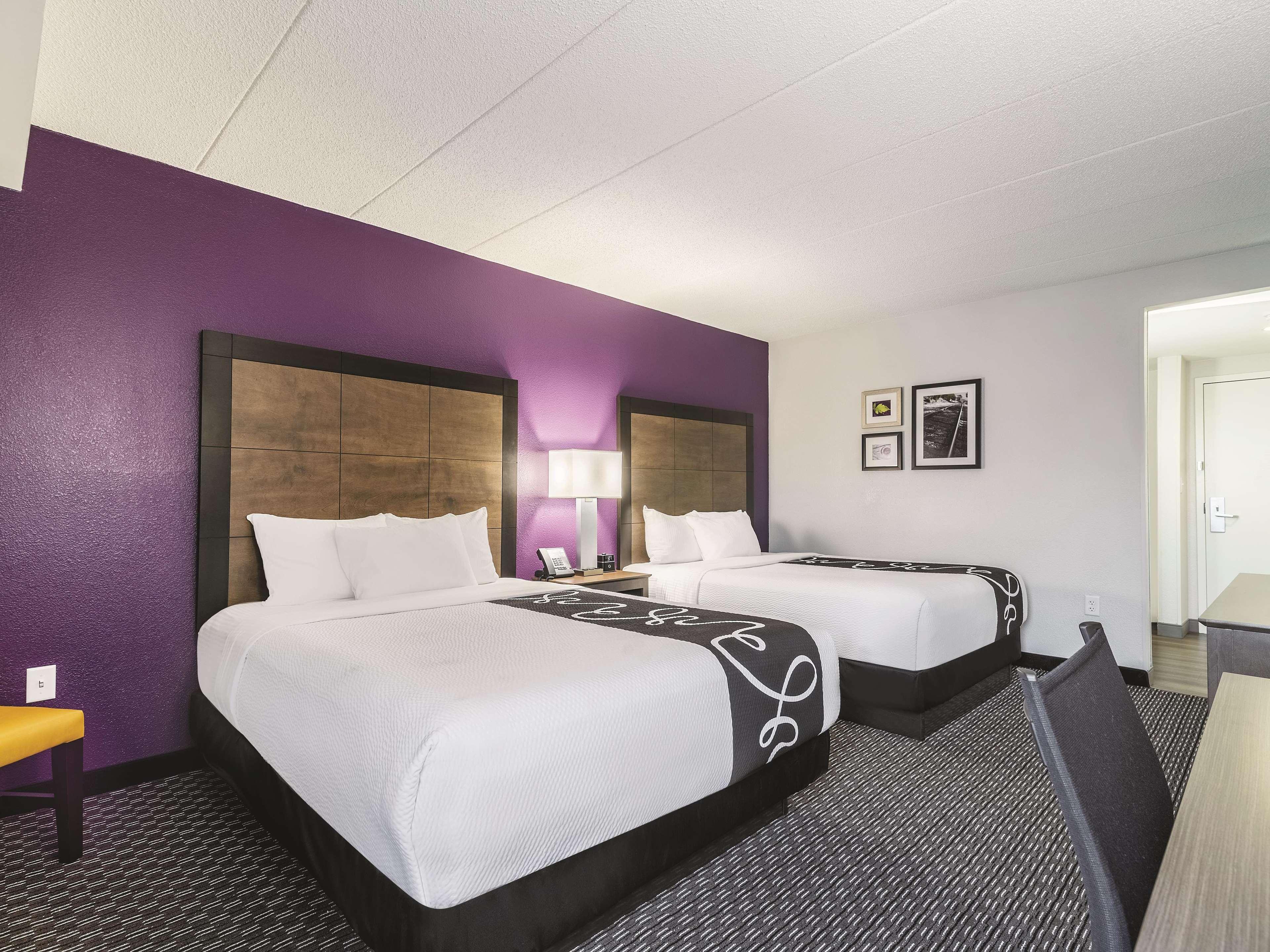 La Quinta By Wyndham Salem Nh Hotell Eksteriør bilde