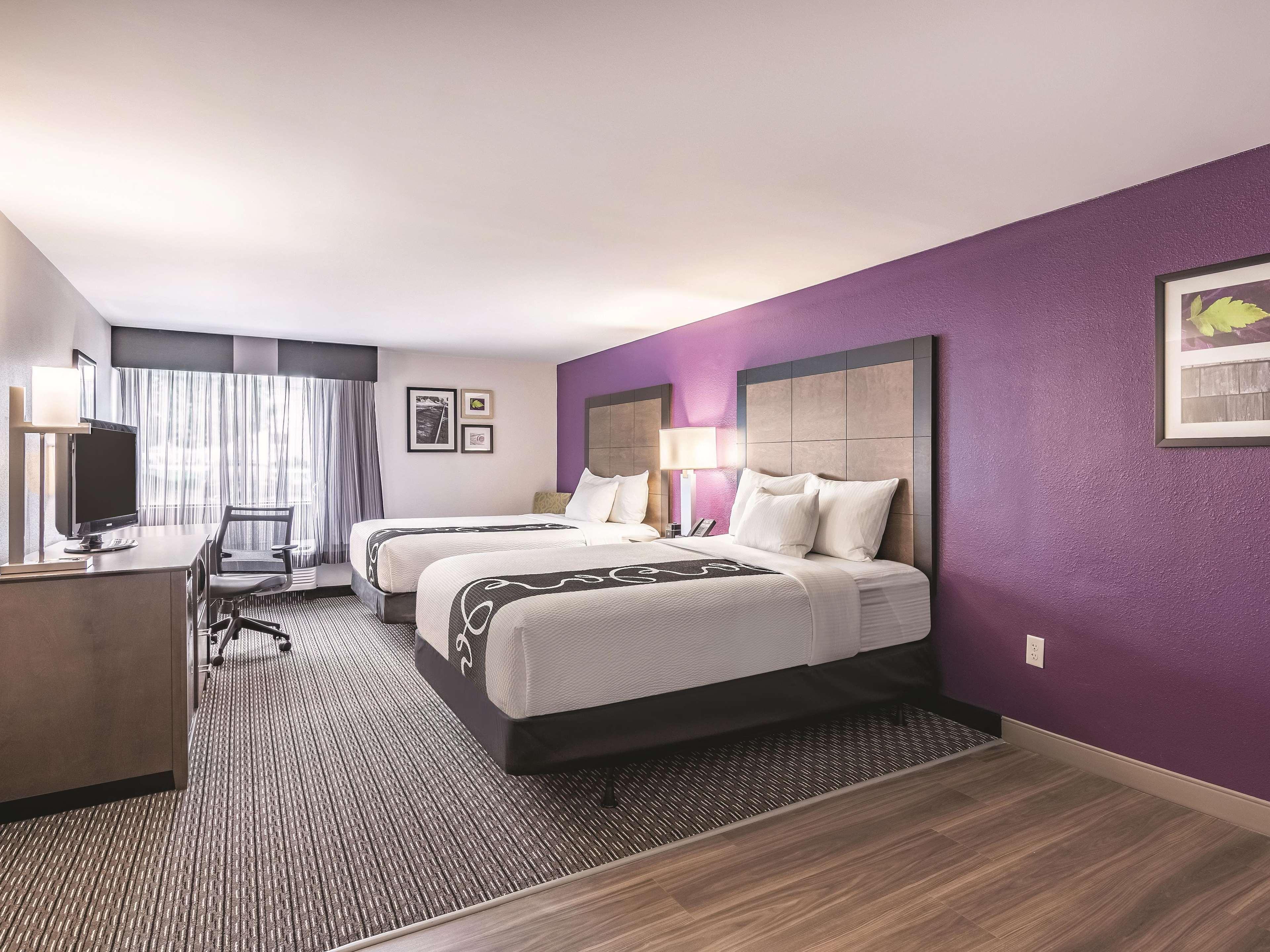 La Quinta By Wyndham Salem Nh Hotell Eksteriør bilde