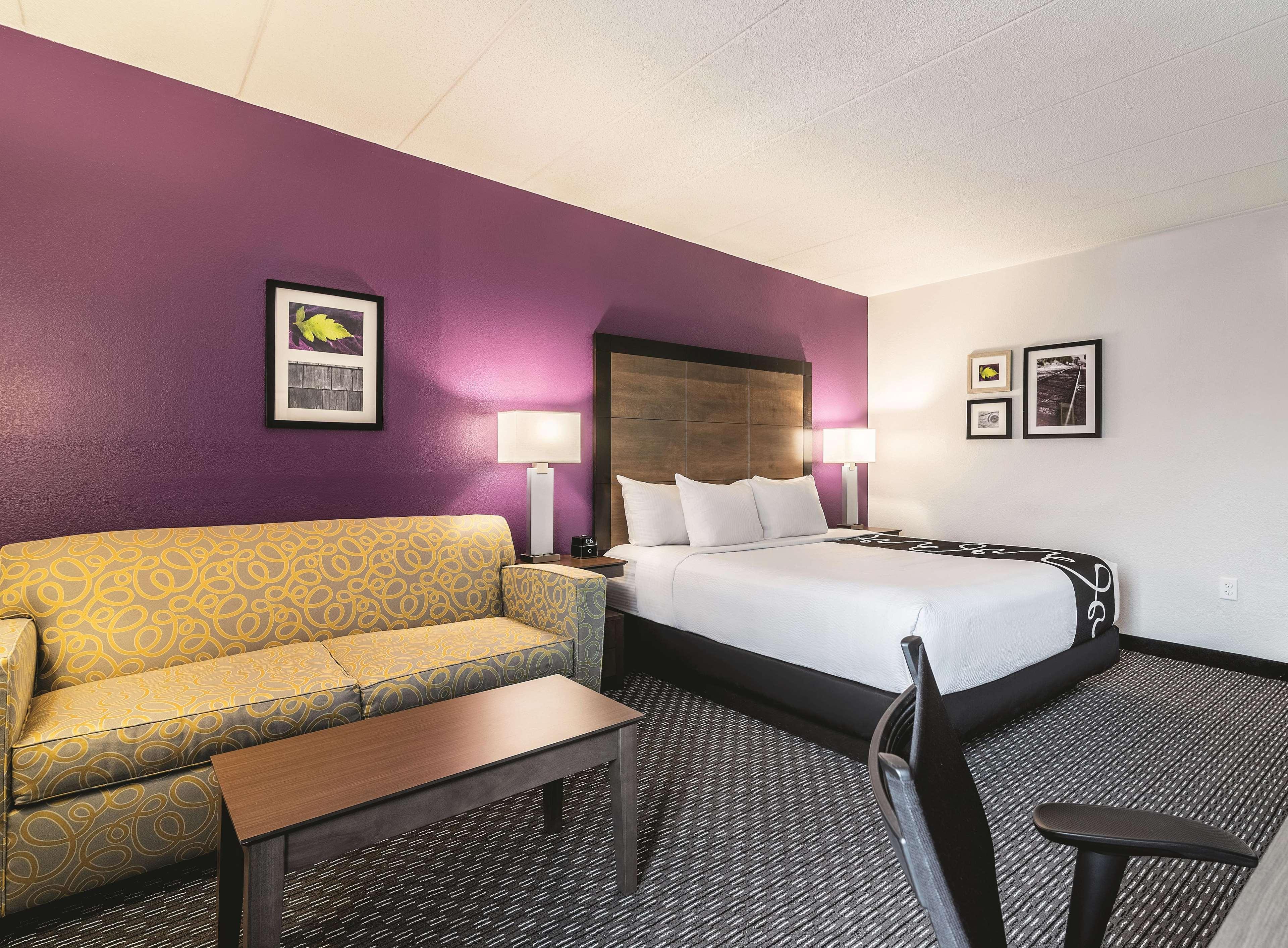 La Quinta By Wyndham Salem Nh Hotell Eksteriør bilde